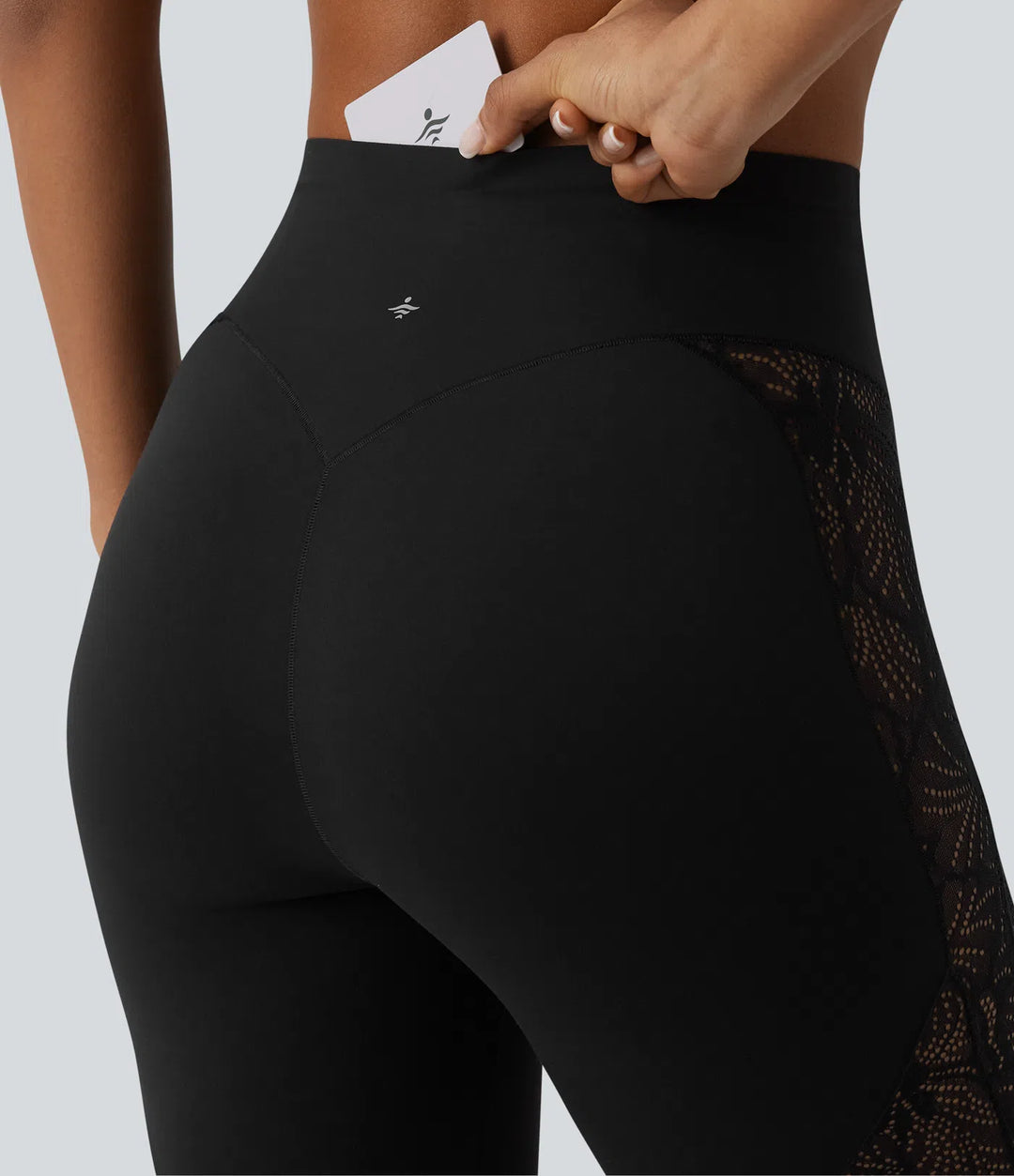 Halara UltraSculpt legginsy do jogi 7/8 z wysokim stanem, modelującym efektem na brzuch, kontrastową koronką i kieszenią