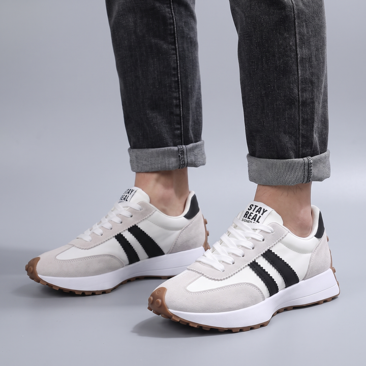 Lekkie i komfortowe buty treningowe AVA