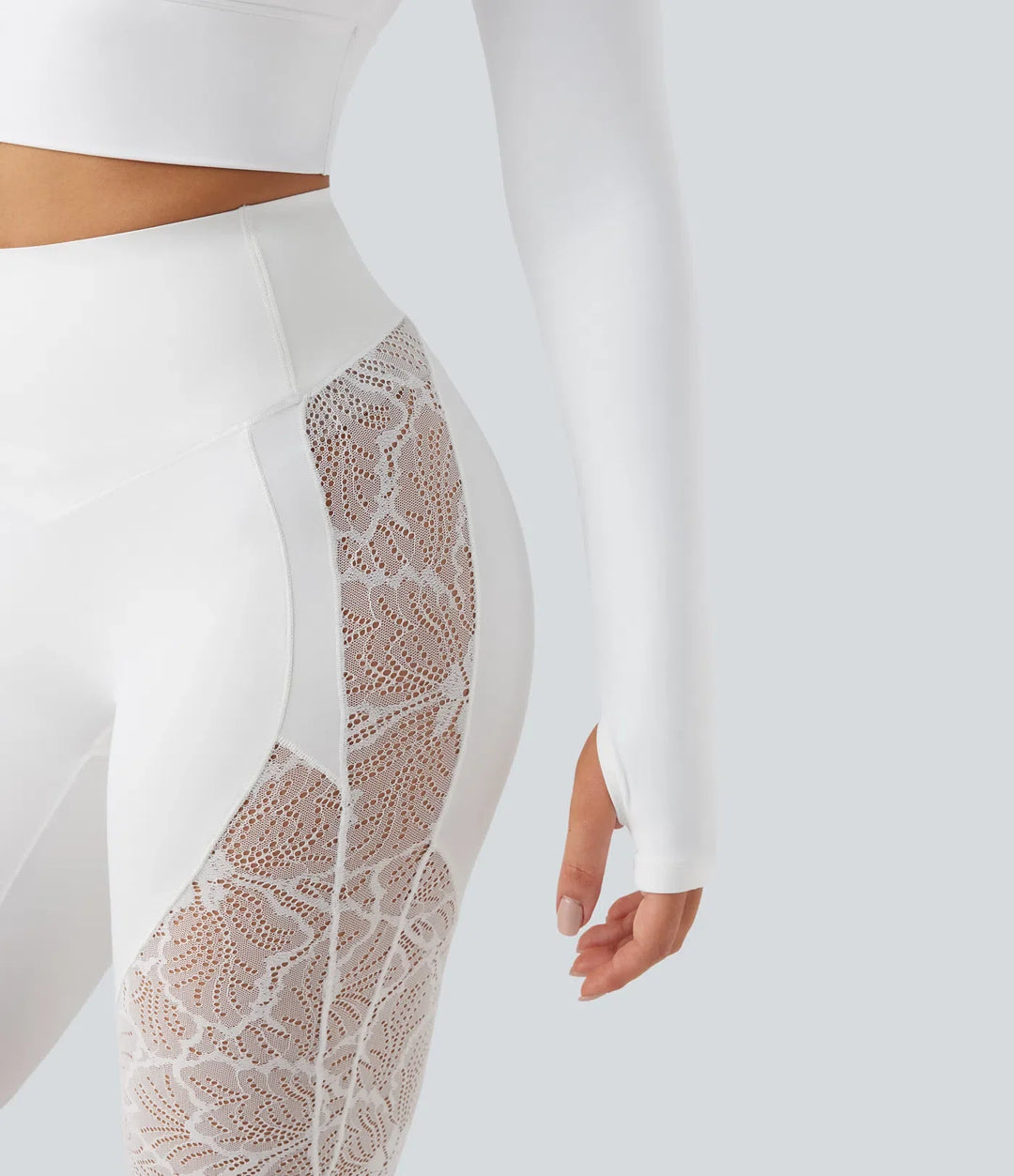 SoftlyZero push-up z długim rękawem z otworem na kciuk kontrastowa koronka krótki fason joga top sportowy