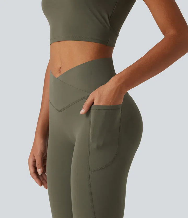 Halara UltraSculpt legginsy z wysokim stanem, z krzyżowanym pasem, marszczonym tyłem podnoszącym pośladki, modelujące i kontrolujące brzuch, z rozszerzanymi nogawkami do jogi, z kieszeniami