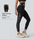 Halara UltraSculpt SoCinched legginsy treningowe o wysokim stanie, modelujące brzuch, z kontrastowymi koronkowymi detalami i kieszeniami