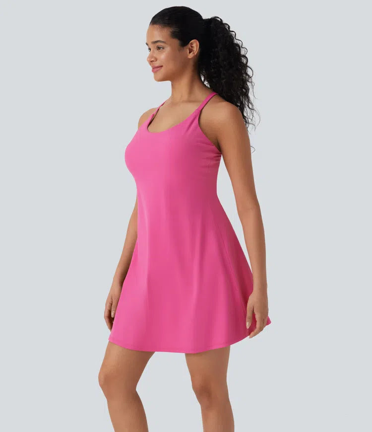 SoftlyZero Pluszowa sukienka sportowa — dłuższa długość — edycja Easy Peezy — miseczki DD–F