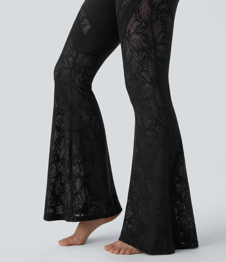 SoftlyZero legginsy do jogi z wysokim stanem, skrzyżowanym przednim panelem, kieszenią, kontrastową koronką i rozszerzanymi nogawkami