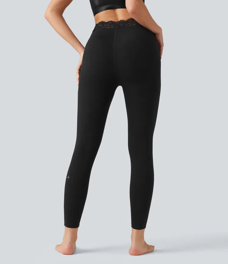 Halara UltraSculpt legginsy do jogi w kształcie litery V z wysokim stanem, kontrastową koronką i kieszeniami
