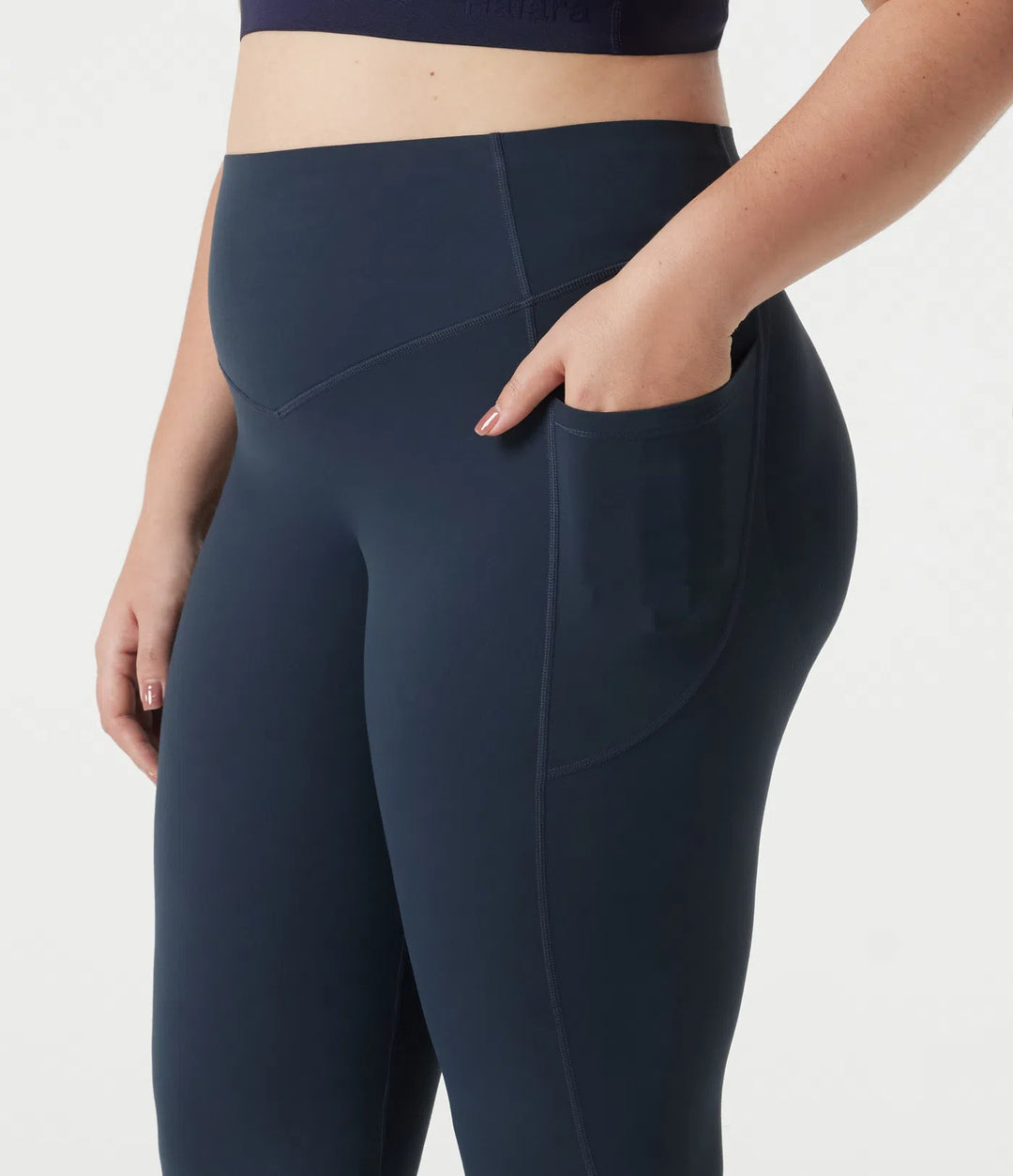Halara UltraSculpt Plus Size legginsy do jogi z wysokim stanem, z marszczeniem z tyłu podnoszącym pośladki, modelujące brzuch, z rozszerzanymi nogawkami i kieszeniami