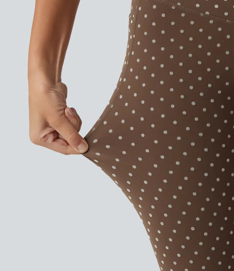 Halara UltraSculpt flockowane legginsy treningowe z wysokim stanem, modelujące brzuch, w groszki, z kieszeniami