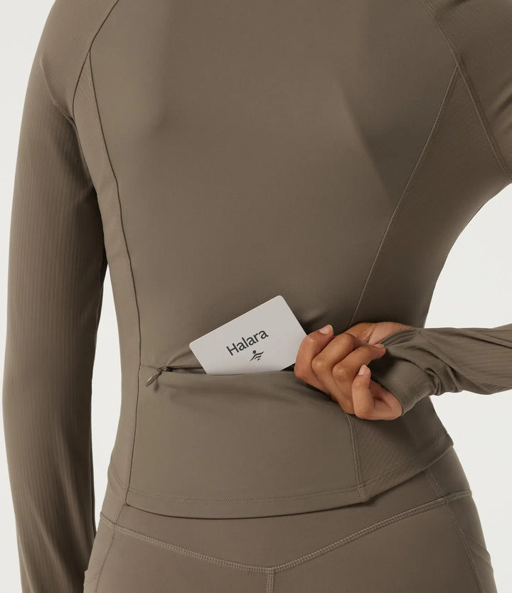 Milejka UltraSculpt z półgolfem z długim rękawem joga Curvy kurtka z otwory na kciuki i kieszenie