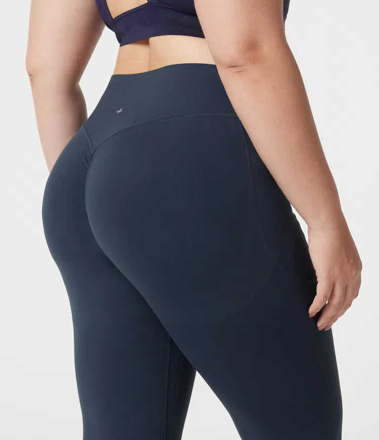 Halara UltraSculpt Plus Size legginsy do jogi z wysokim stanem, z marszczeniem z tyłu podnoszącym pośladki, modelujące brzuch, z rozszerzanymi nogawkami i kieszeniami