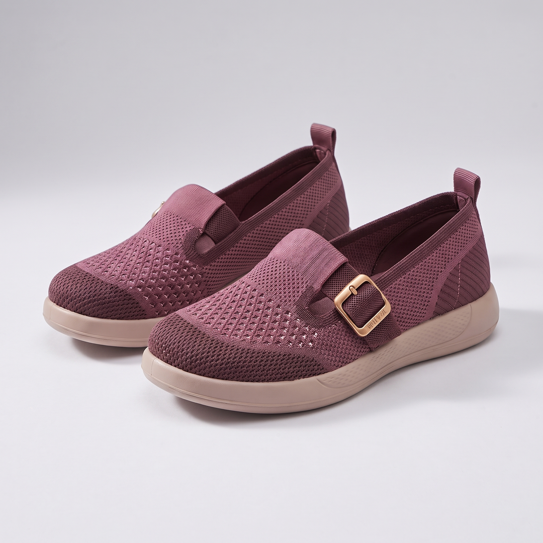 BUTY SPORTOWE Z MIĘKKĄ PODESZWĄ