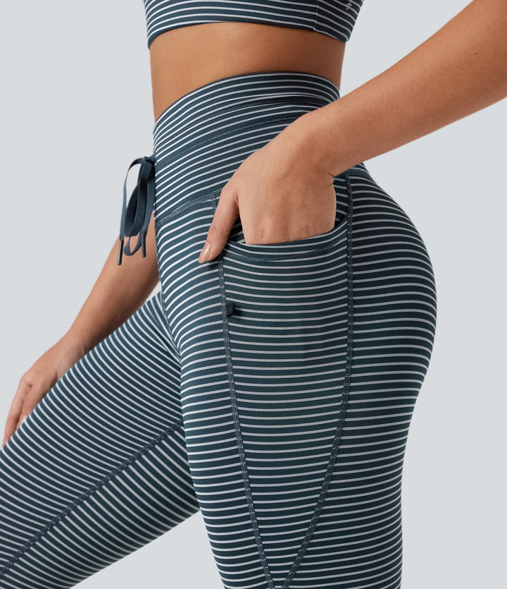 Legginsy do jogi w paski z wysokim stanem, sznurkiem i kieszeniami