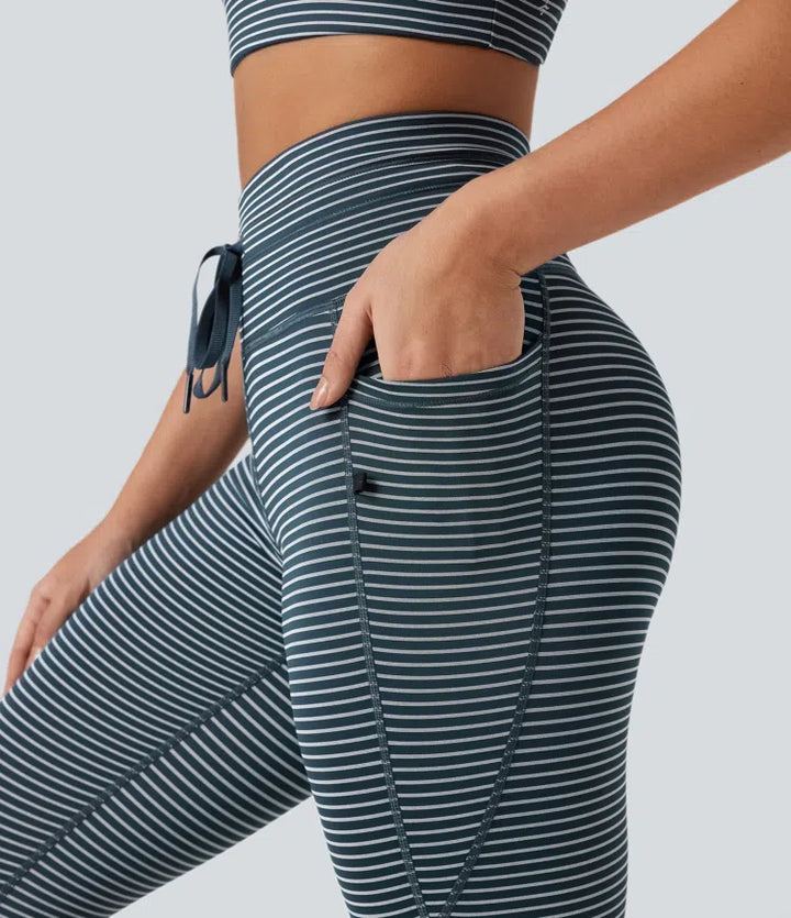 Legginsy do jogi w paski z wysokim stanem, sznurkiem i kieszeniami