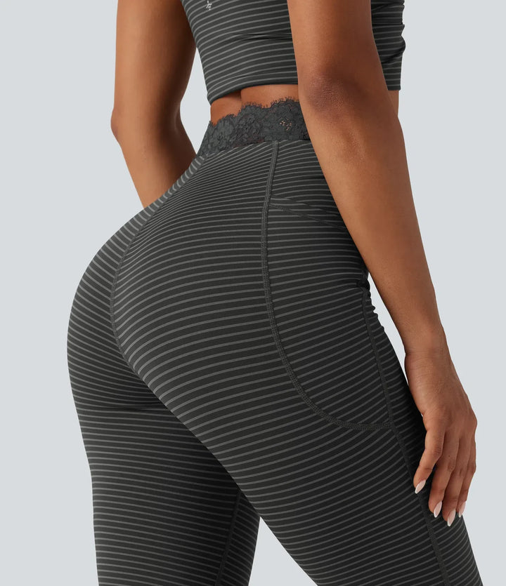 V-Shaped z wysokim stanem kontrastowa koronka w paski joga legginsy flare z kieszeniami