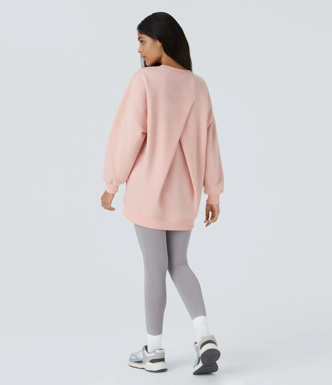 Oversize bluza z polaru z okrągłym dekoltem, długimi rękawami i kieszenią, na co dzień