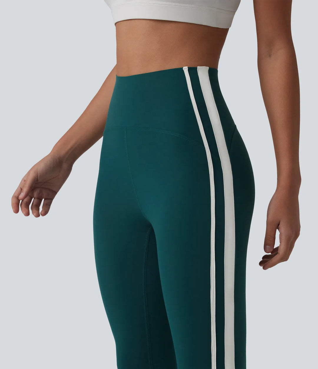 Halara Ultrasculpt legginsy 7/8 do jogi z wysokim stanem, kontrolą brzucha i bocznym paskiem