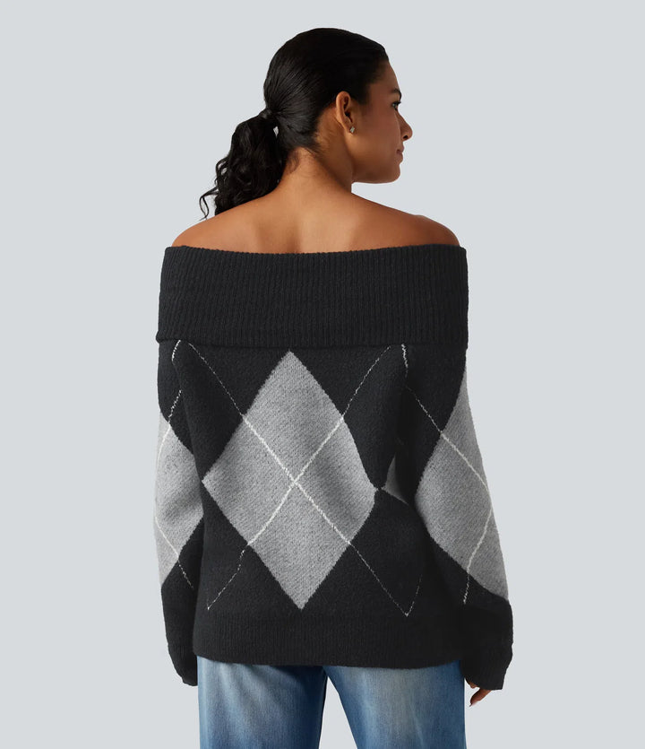 Casualowy sweter w kratkę z odkrytymi ramionami i długimi rękawami