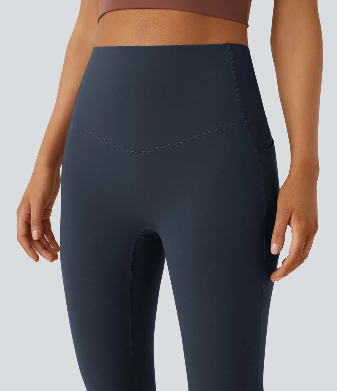 Halara UltraSculpt legginsy do jogi bootcut z wysokim stanem, kontrolą brzucha, modelujące sylwetkę i z kieszenią