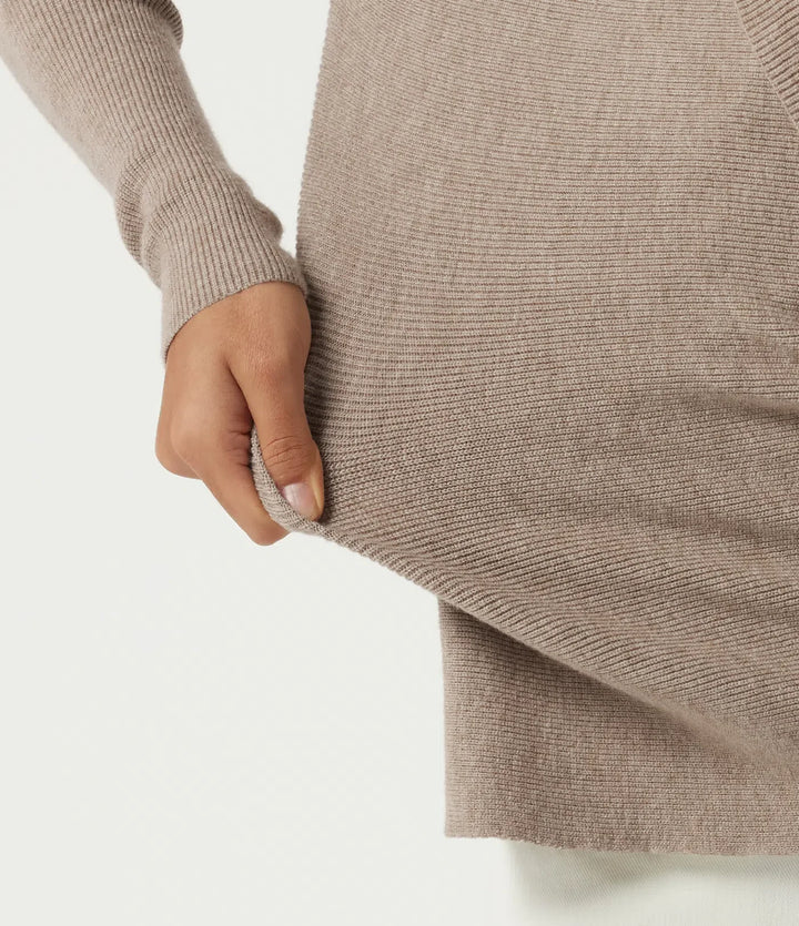 Z lejącym dekoltem z długim rękawem stacked sweter na co dzień