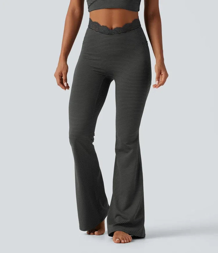 V-Shaped z wysokim stanem kontrastowa koronka w paski joga legginsy flare z kieszeniami