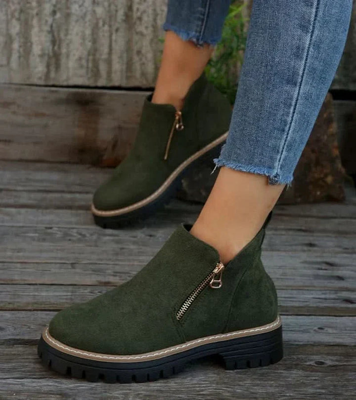 SABRINA CODZIENNE BOTKI DO KOSTKI