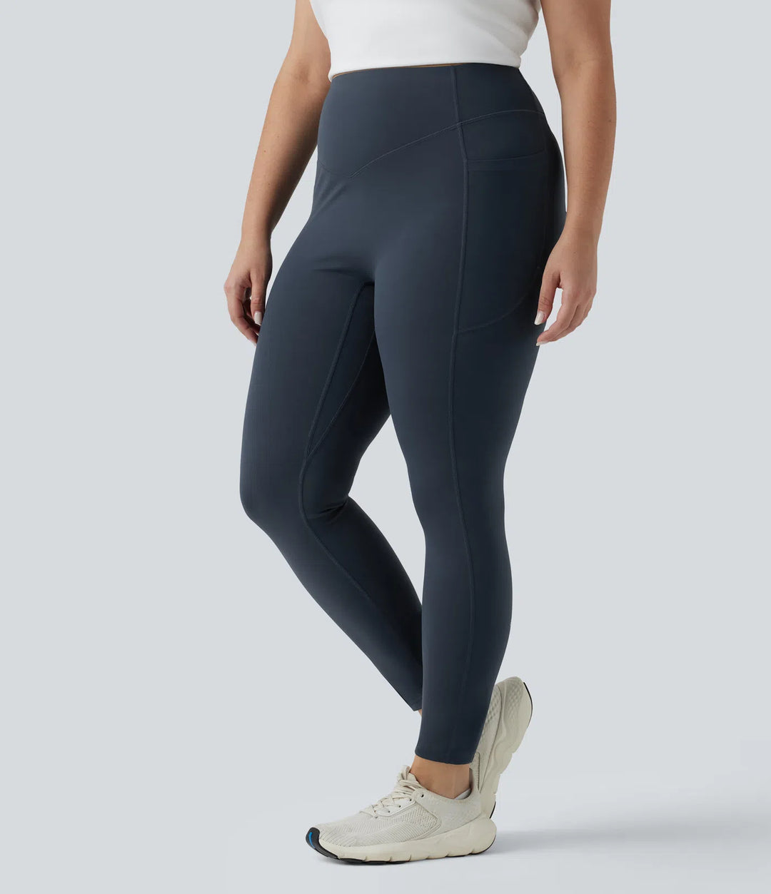 Legginsy w rozmiarze plus Halara UltraSculpt do jogi z wysokim stanem, modelujące brzuch, unoszące pośladki, z marszczeniami i kieszeniami.