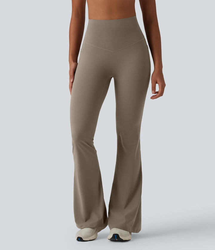Halara UltraSculpt legginsy do jogi z wysokim stanem, modelujące brzuch, z rozkloszowanymi nogawkami i kieszeniami