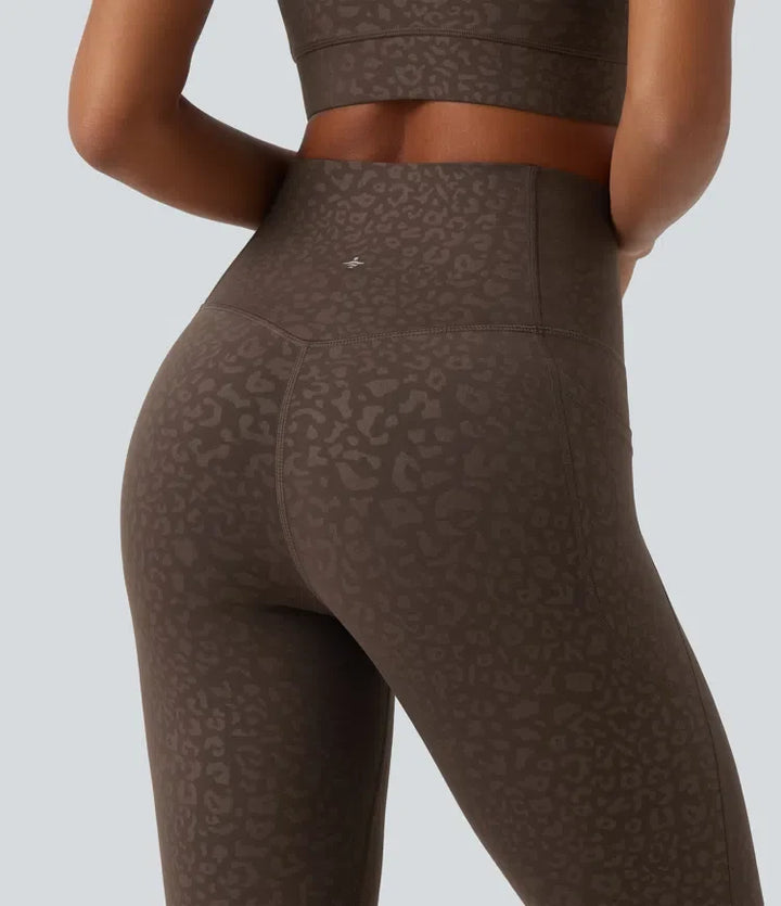 Milejka UltraSculpt w panterkę z wysokim stanem modelujące brzuch legginsy do jogi z kieszeniami