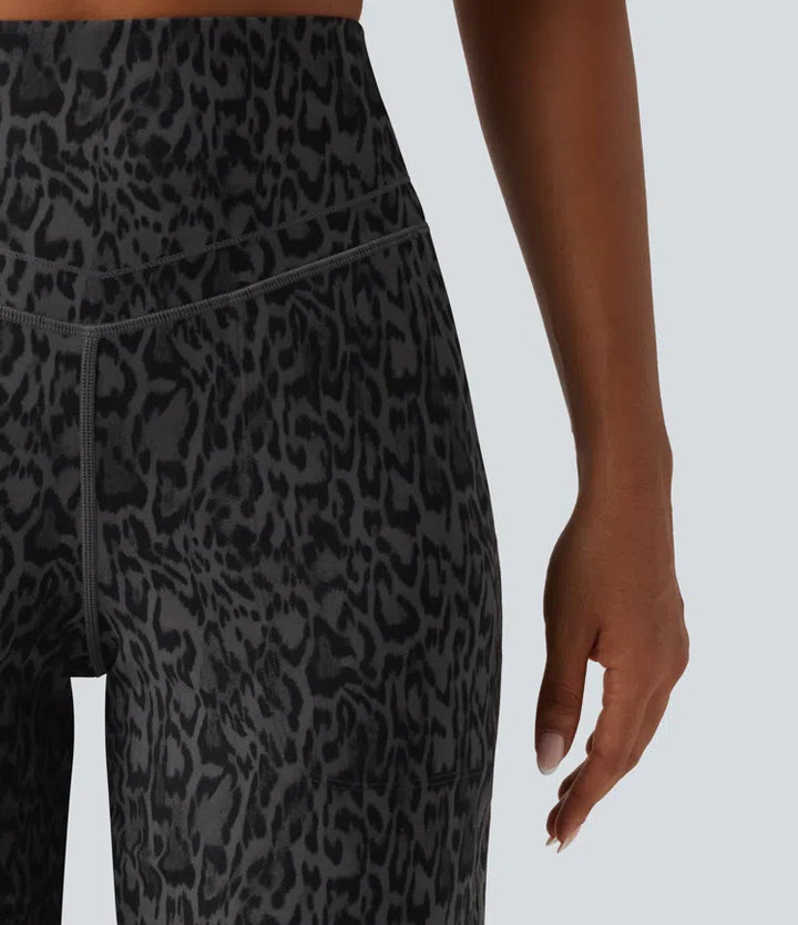 Halara UltraSculpt spodnie jogger do jogi w panterkę, z wysokim stanem, modelujące brzuch, z kieszeniami