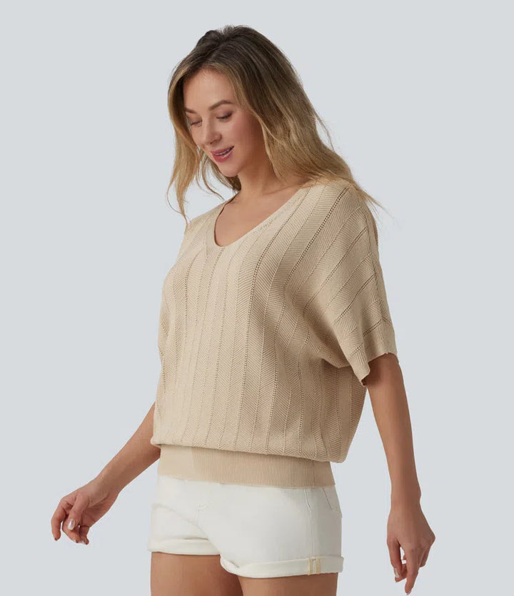 Sweter na co dzień z dekoltem w serek i krótkim rękawem