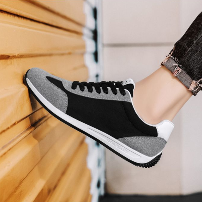 LYON RETRO Trainers