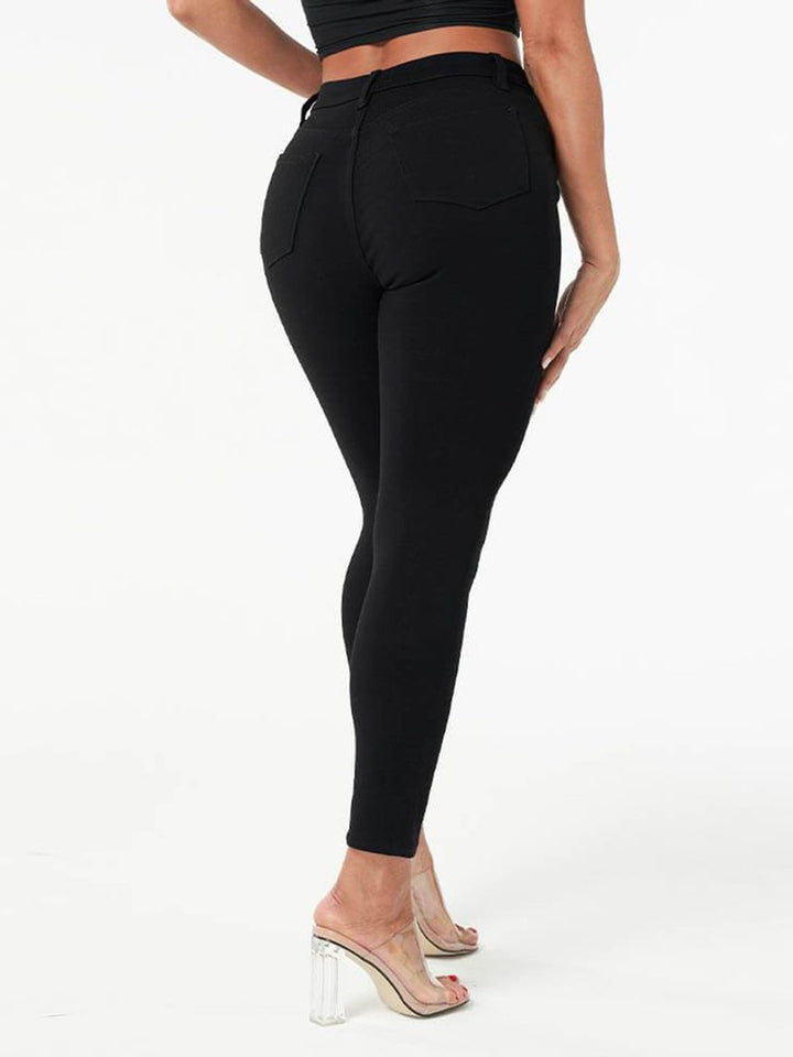 Damskie jeansy typu skinny z wysokim stanem