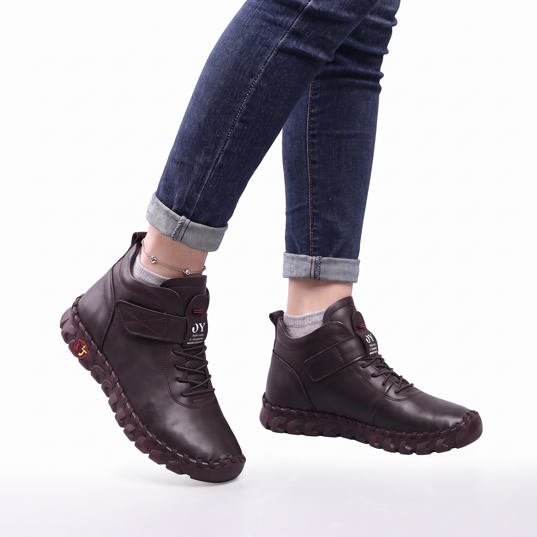 BUTY Z WSPARCIEM ZA KOSTKĘ NA CAŁY DZIEŃ